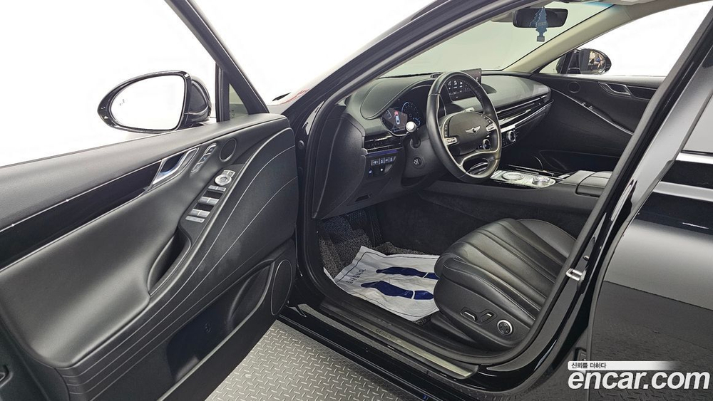 Genesis G80 (RG3) Бензин 2.5 Turbo AWD (06.2020)