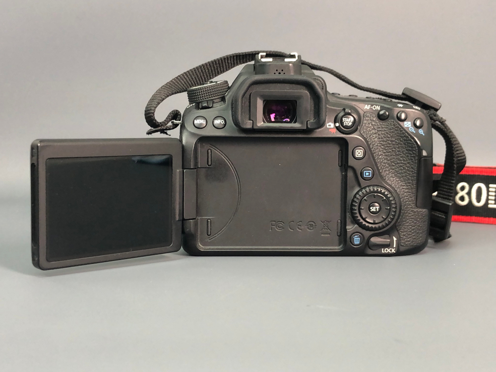Canon 80D 25.400 кадров