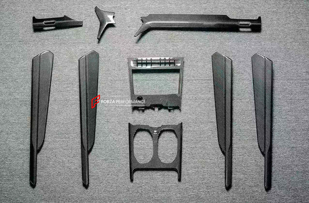 Карбоновый интерьерный комплект для Lamborghini Urus 2018+ Ламборгини Урус