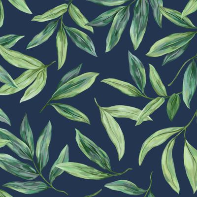 Зеленые листья на темно-синем фоне