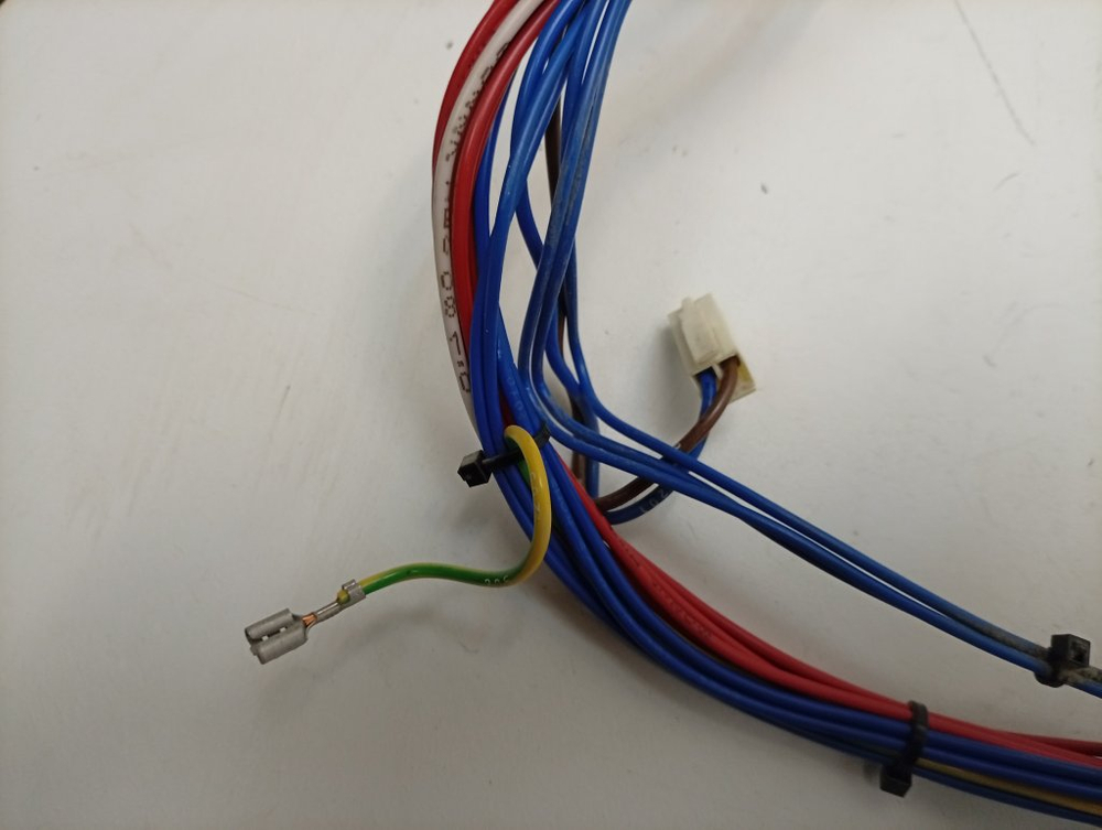 45У82 кт60 Комплект проводка для стиральной машины Атлант МКАУ685624002-01 б/у