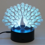 Светильник ночник «3D-Павлин» на пластиковой подставке, с включателем USB