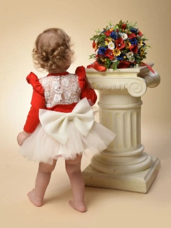 Боди с кружевной спинкой