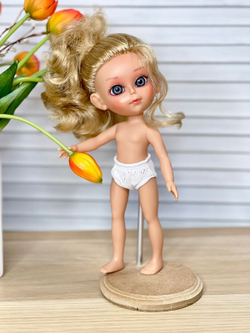 Кукла Nines виниловая 30см Dainty без одежды (2440W4)