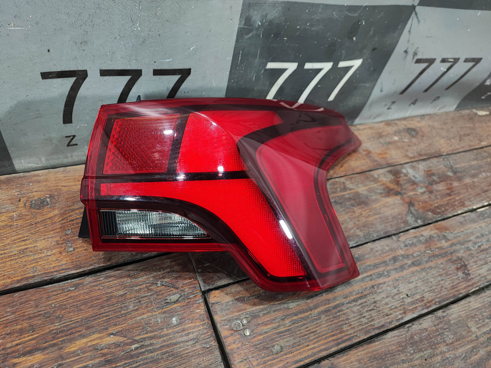 Фонарь задний правый Hyundai Santa Fe 4 (TM) 20-24 Б/У Оригинал 92402S1600