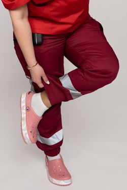 Брюки-джоггеры демисезонные женские Скорая помощь MedicLine цв. БОРДОВЫЙ