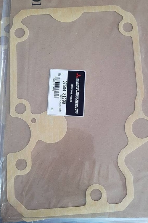 Прокладка корпуса клапанных рычагов / СOVER JOINT АРТ: 37504-41200