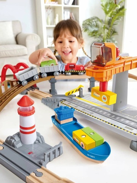 Игровой набор " Ж/Д Доставки груза в порту"