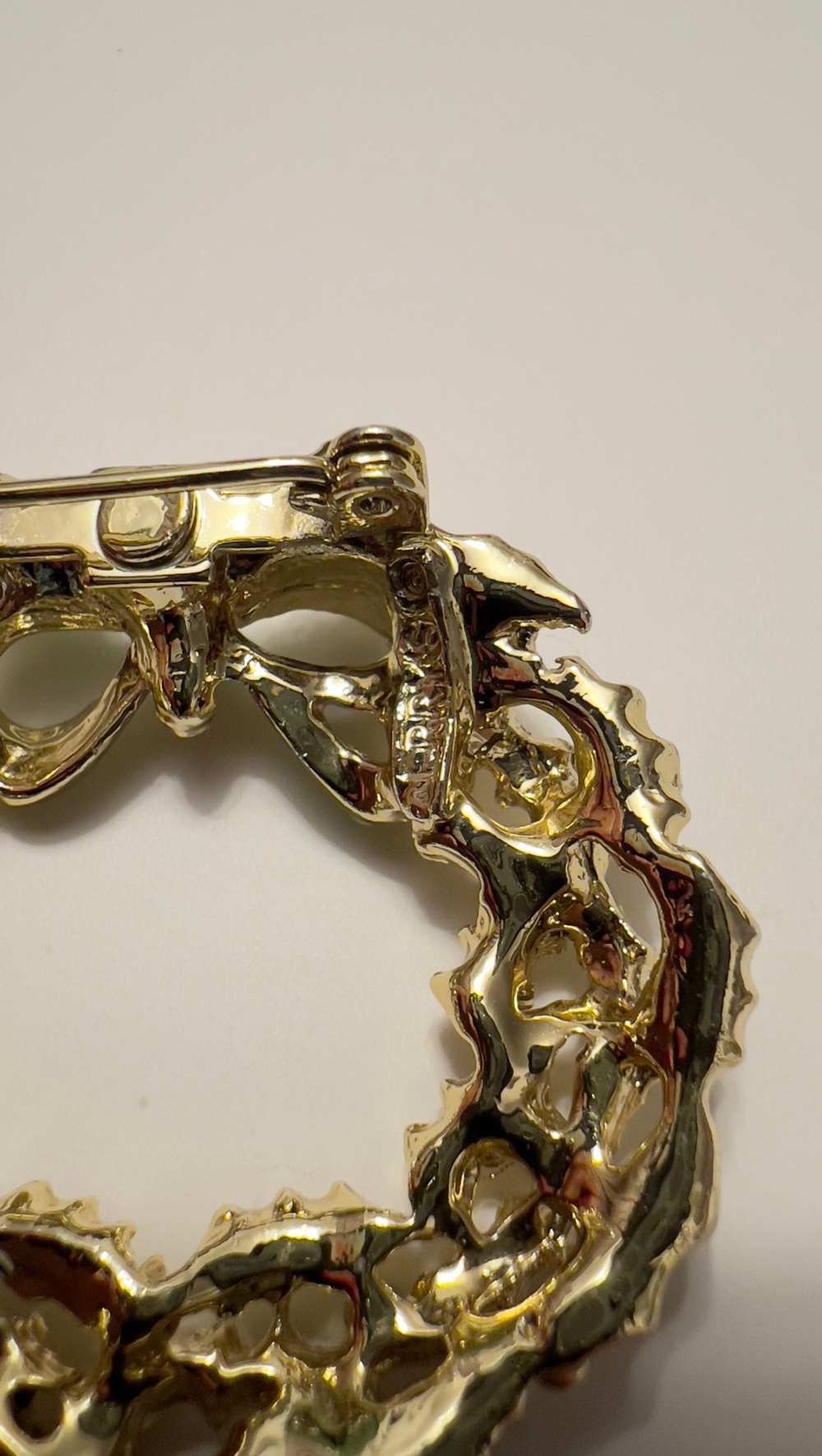 Новогодняя брошь веночек Gerry’s