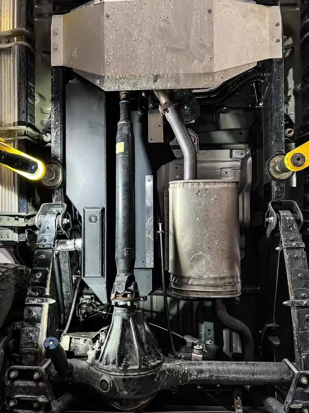 Дополнительный топливный бак на 50л для Toyota Land Cruiser 76 LC76 2024+ Тойота Крузер Крузак резервный бак