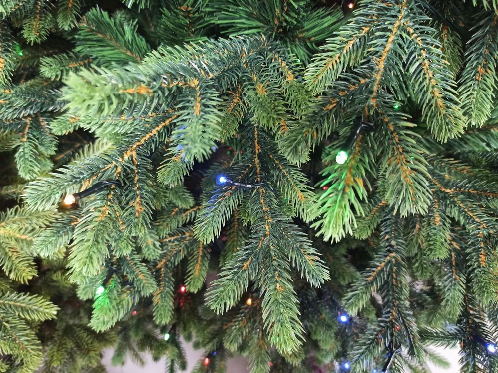 Елка с гирляндой 2в1 «Венецианская» (Литая+пвх) 180 см / 1,8 м