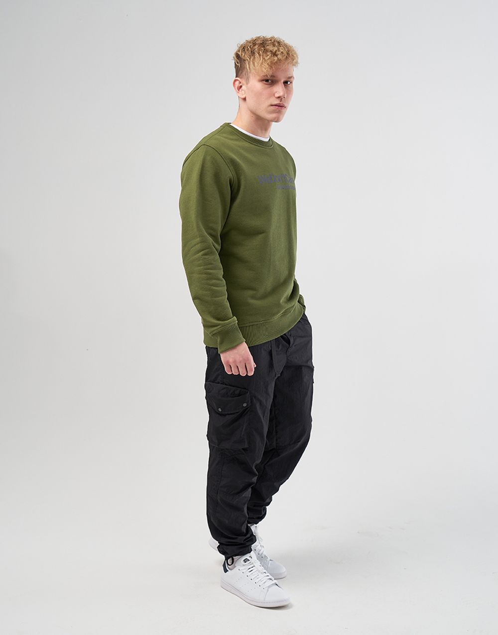 Толстовка We Don’t Care Basic Logo Sweatshirt Khaki