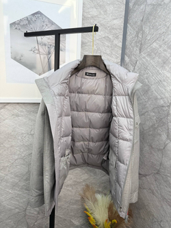 Пуховик Kiton