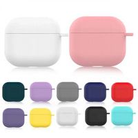 Чехлы для Apple AirPods