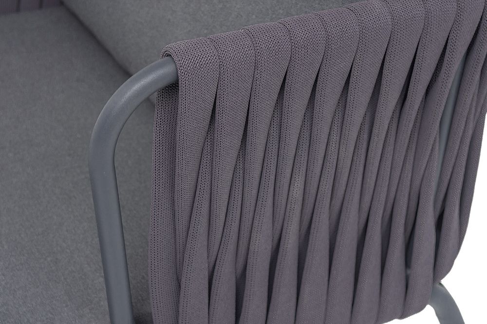 "Ронда" кресло плетеное из роупа, каркас алюминий темно-серый (RAL7024) муар, роуп серый 40 мм tex, ткань темно-серая 027