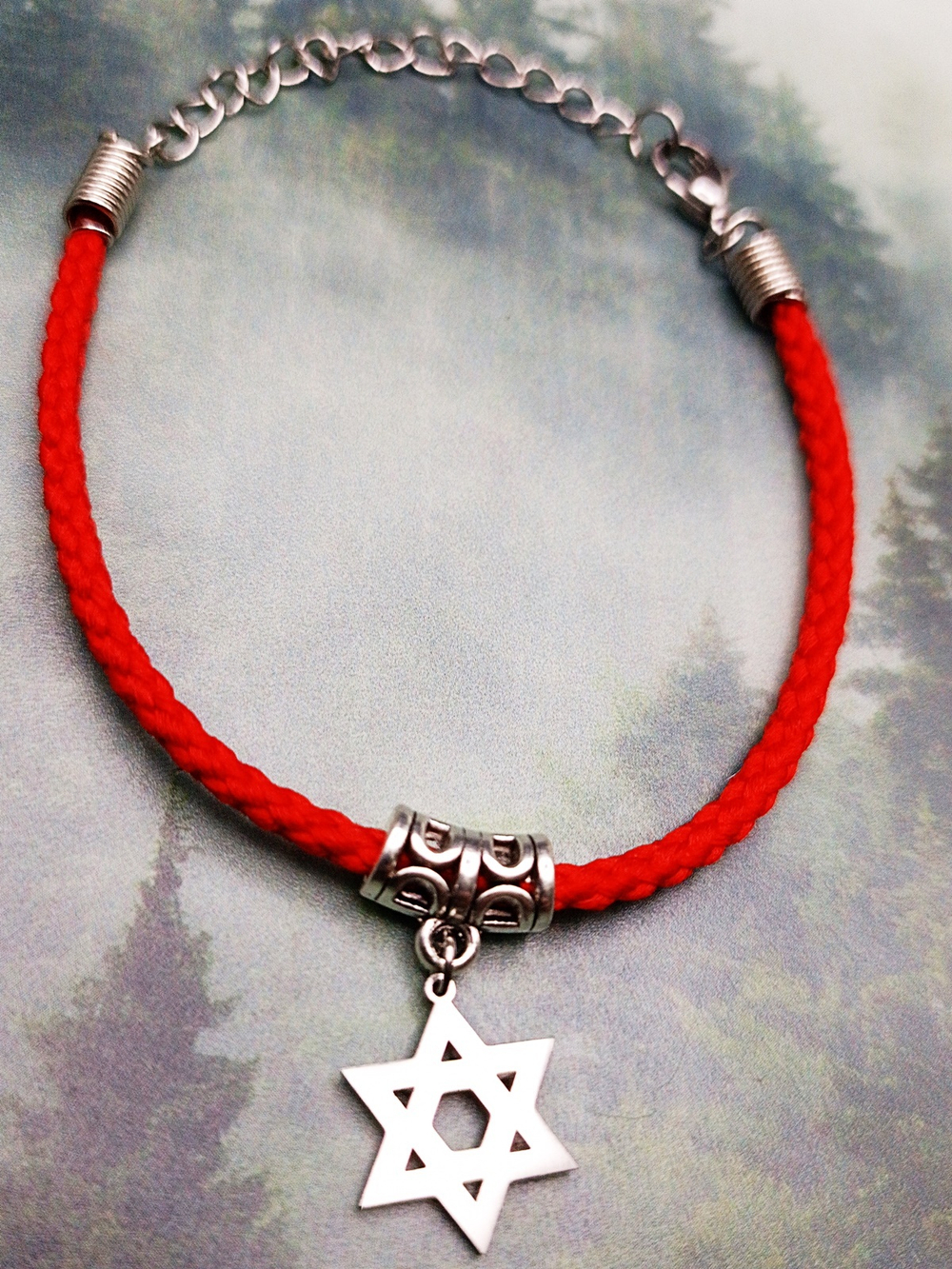 Красная нить от сглаза Звезда Давида
