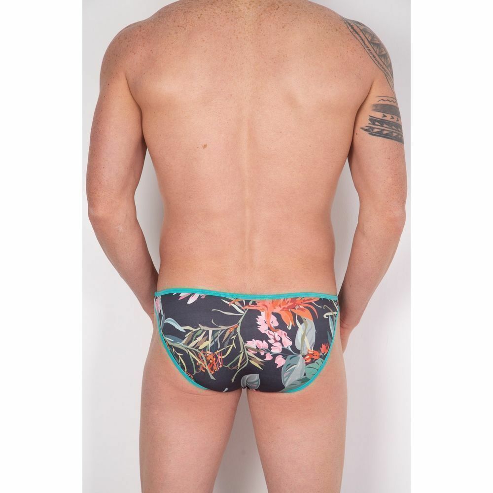 Мужские трусы слипы с разноцветным принтом и синей окантовкой Cosmos Colors FR20_TOP