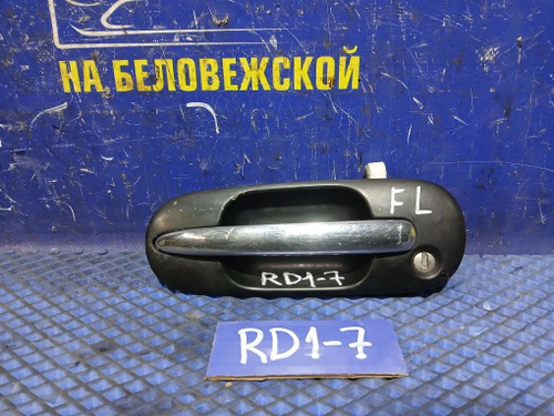 Ручка двери передней левой внешняя Honda CR-V 1996