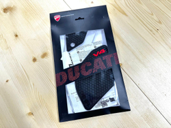 Ducati Performance Противоскользящие наклейки на бак мотоцикла Ducati Streetfighner V4 / Panigale V4