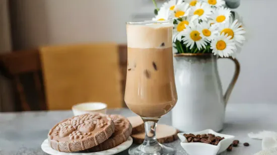 Рецепт холодного латте со льдом