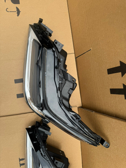 LED фара Lexus LX570 2016-2021 оригинал,