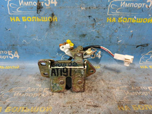 Замок багажника TOYOTA CALDINA 1996-1997