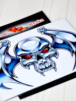 Стальной череп вампира