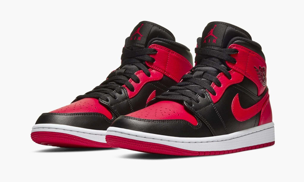 Air Jordan 1 Mid "Banned 2020"