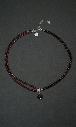 Колье Сотуар "Memo Flow" из граната