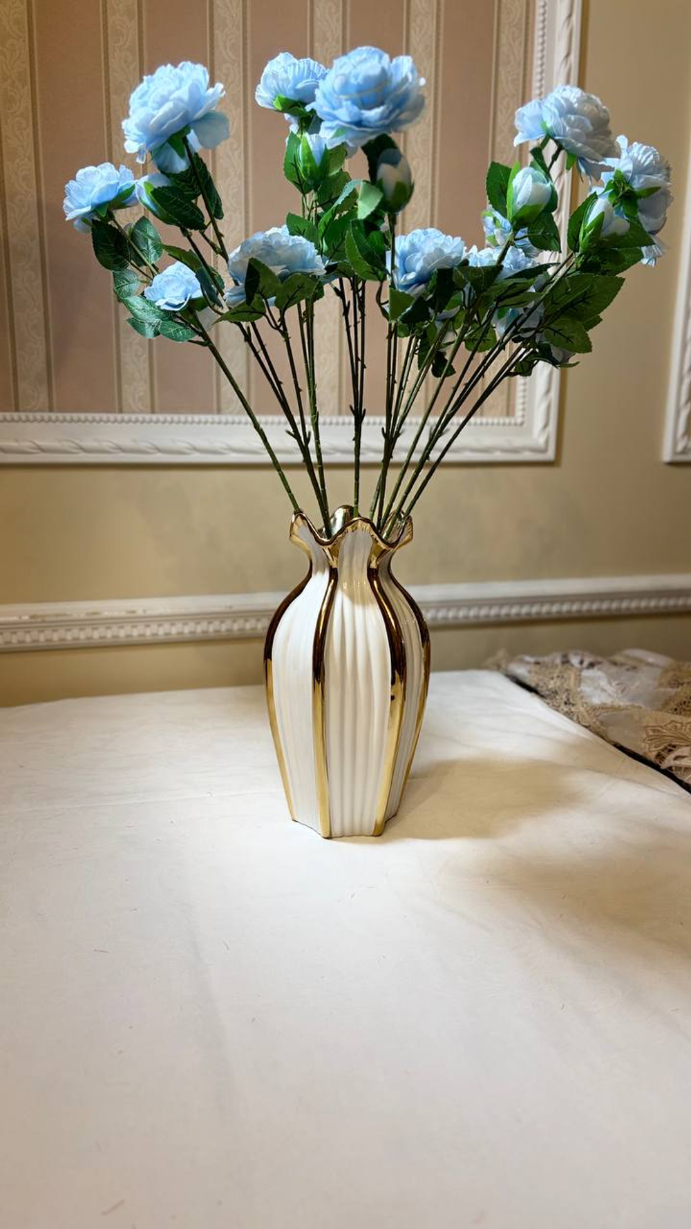 пионовидные голубые