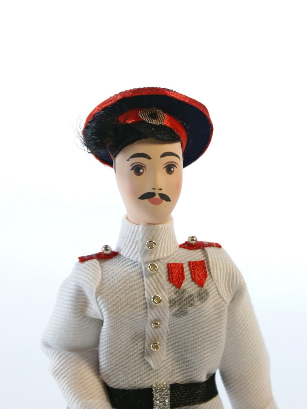 Кукла фарфоровая Донской казак