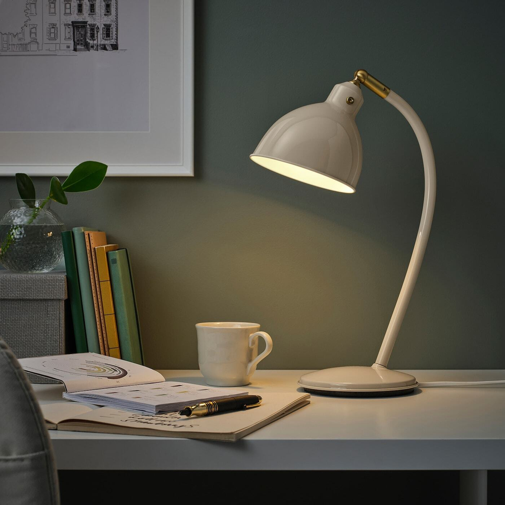 IKEA RÖDFLIK  (ИКЕА РÖДФЛИК)  -  Настольная лампа, светло-бежевый