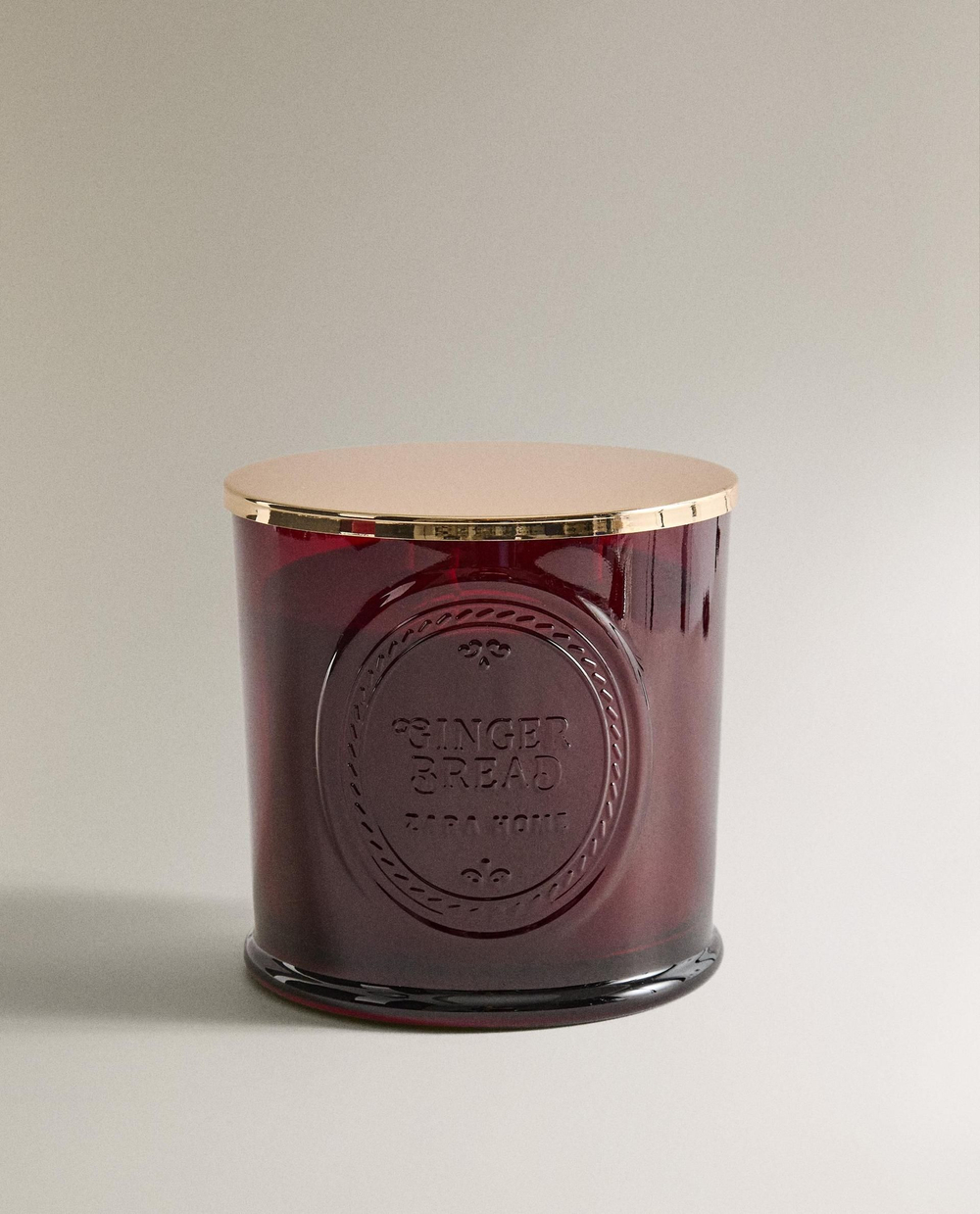 Zara Home - Ароматическая свеча gingerbread, 650 г