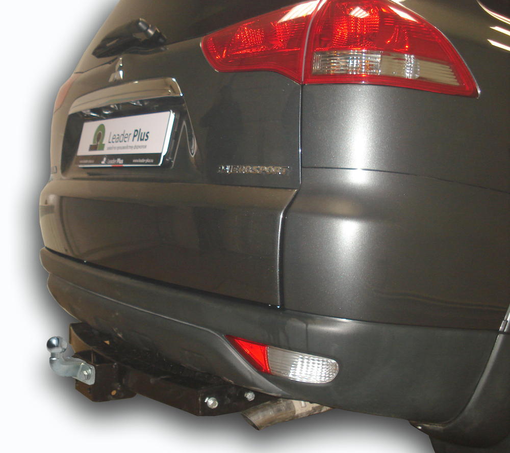 Фаркоп(прицепное) Лидер-Плюс для MITSUBISHI PAJERO SPORT 2 / 3 (2008-2021)(паспорт и сертификат в комплекте)(без электрики)M115-F