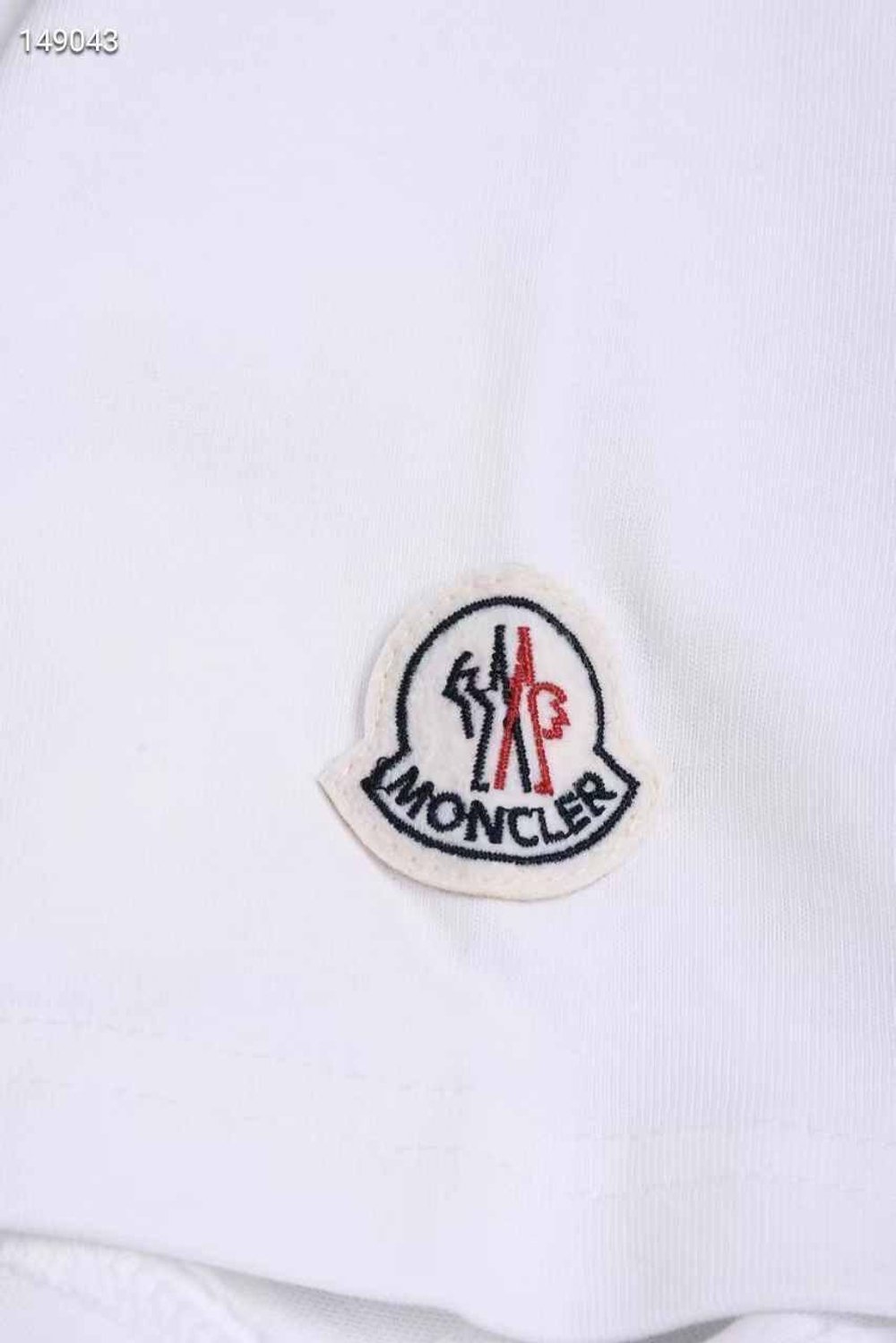Футболка Moncler
