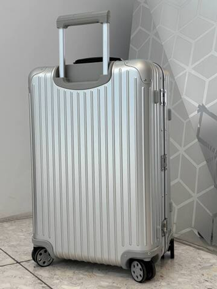 Чемодан Rimowa