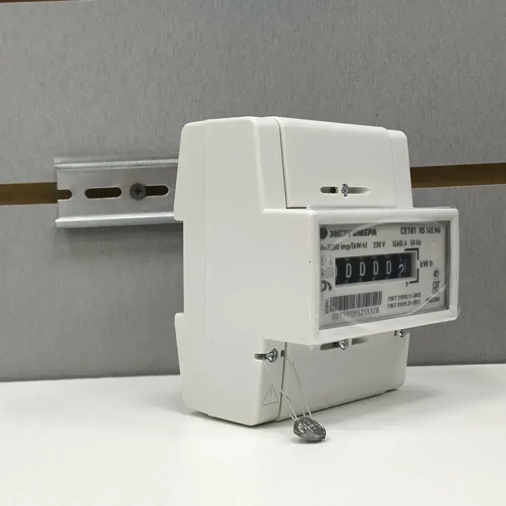 Счетчик CE101 R5 145 M6 5-60A однофазный однотарифный 2025г. Энергомера