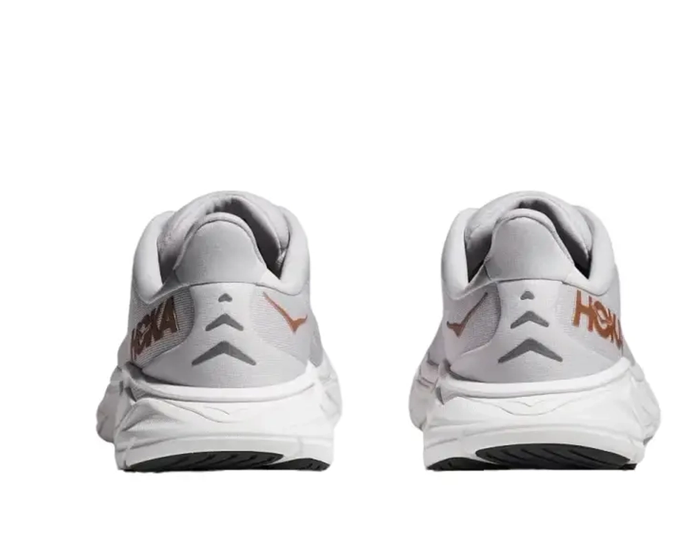 Кроссовки женские Hoka Arahi 6