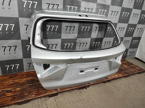 Крышка багажника Kia Rio 4 X-Line 17-нв Б/У Оригинал 73700H0200