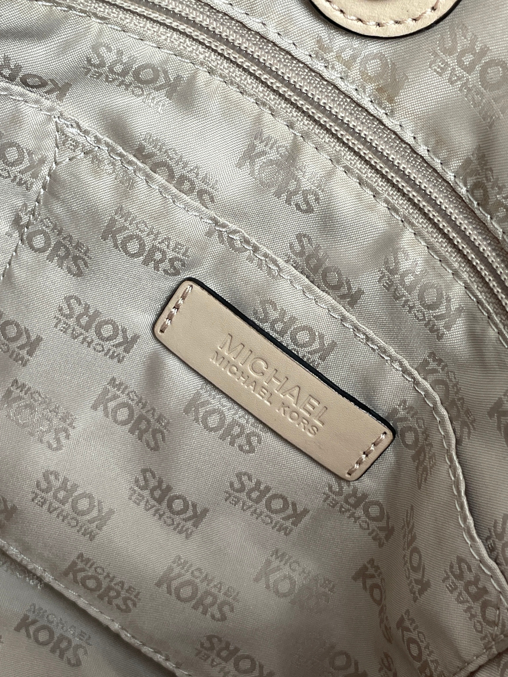 Сумка Michael Kors