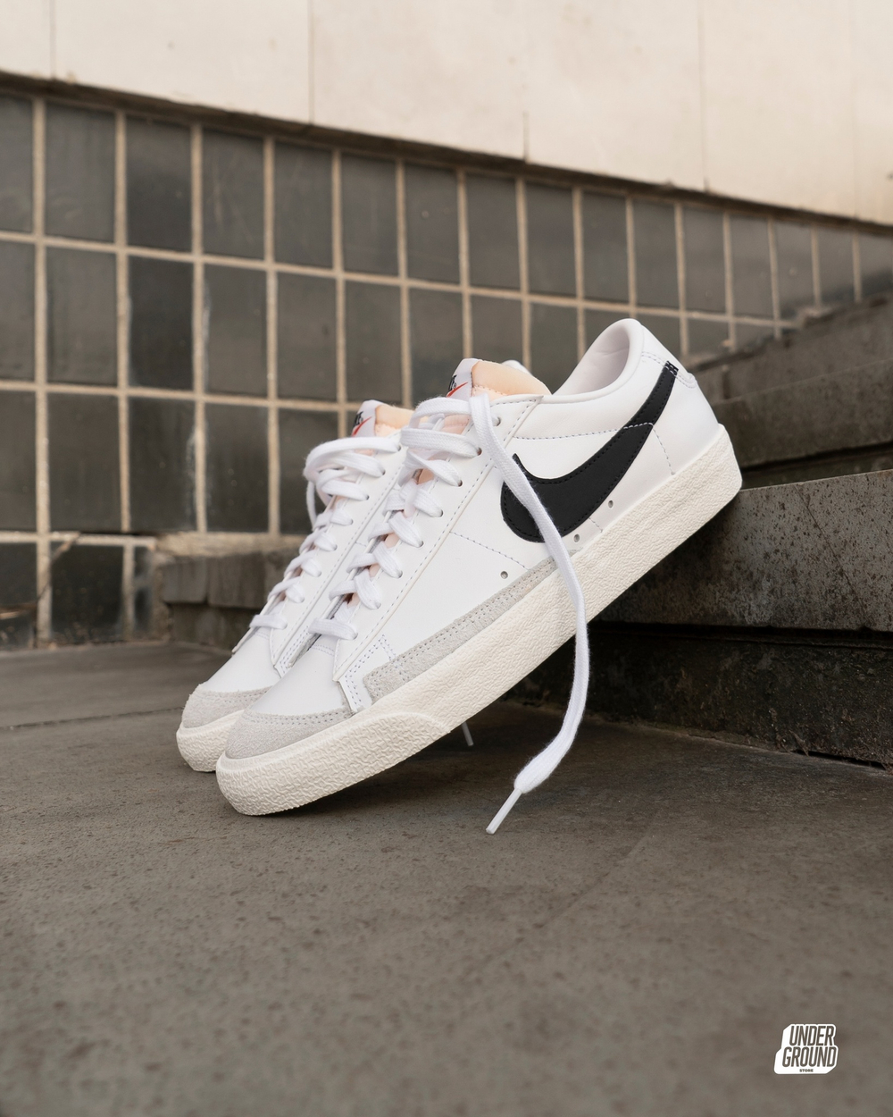 Nike Blazer Low '77 Vintage White/Black