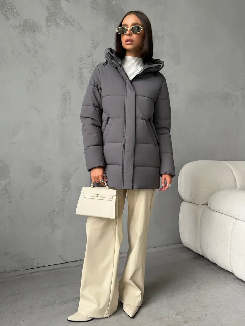 Куртка демисезонная удлиненная с капюшоном