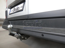 Фаркоп оцинкованный Galia V085C для Volkswagen Crafter фургон со ступенькой, одинарные колеса сзади 2017-(паспорт и сертификат в комплекте)(без электрики)