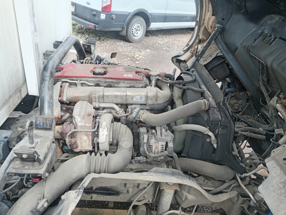 Центртранстехмаш АФ-4771* на шасси HINO 300 4x2 изотермический/рефрижератор с гидробортом (кат. C) А