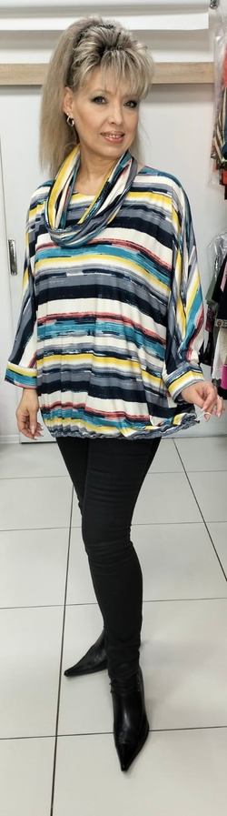 Блузон-туника в цветную полоску и со съёмным хомутом