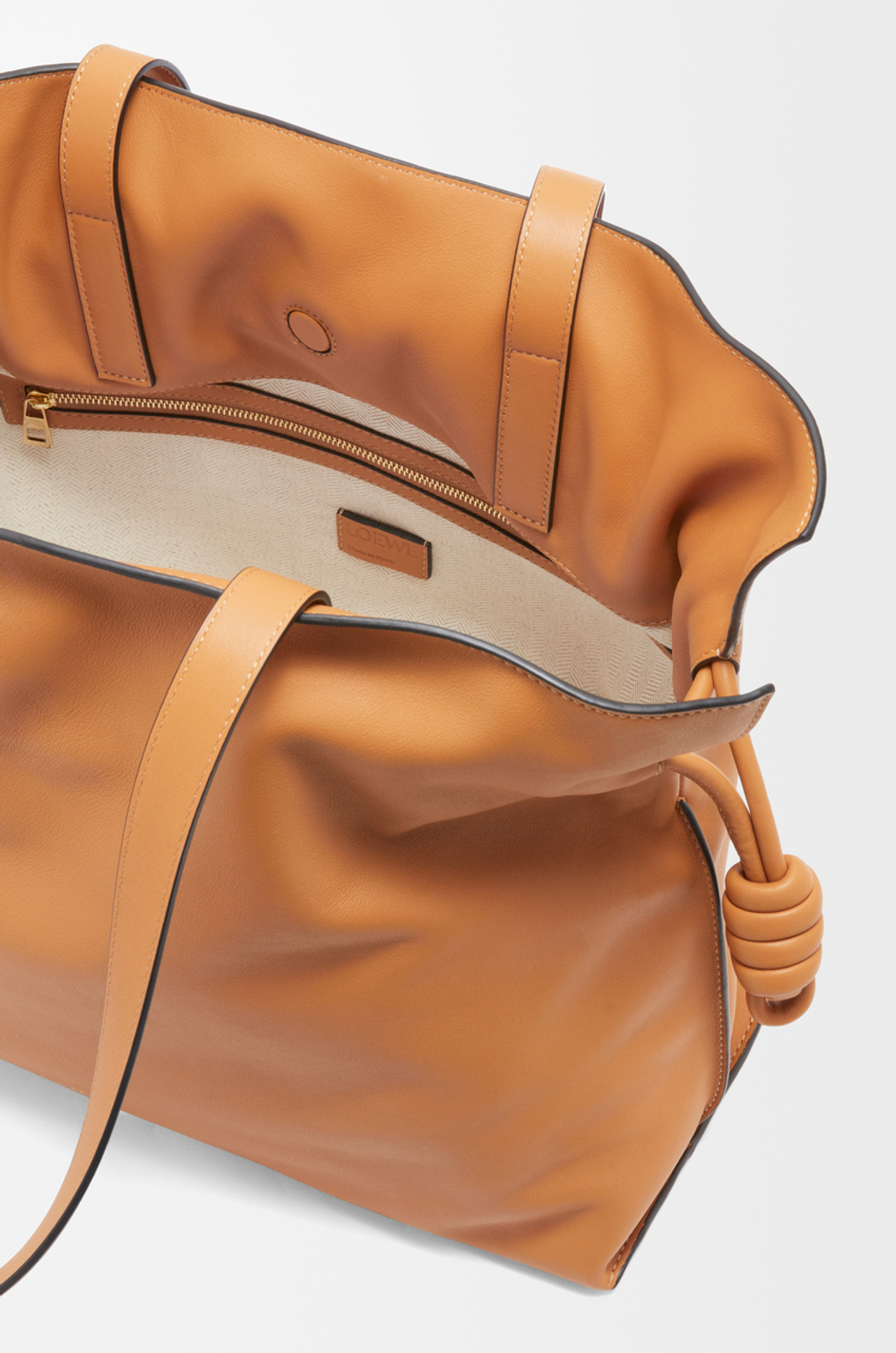 Loewe Большая сумка-клатч Flamenco из телячьей кожи наппа, светло-коричневый