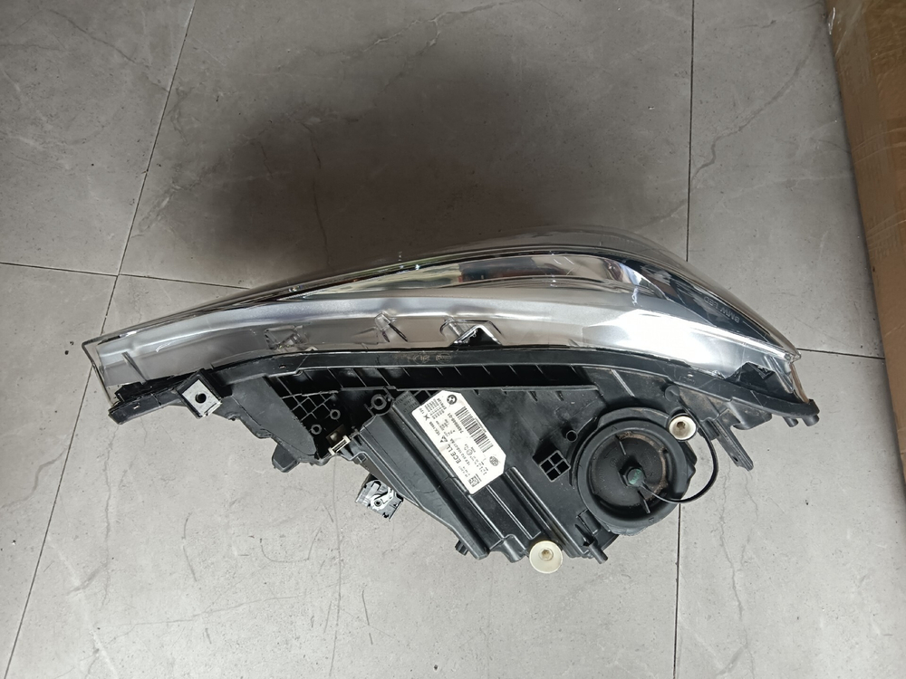 Фара ксеноновая левая BMW 3 серии F30 F35 2013-2016 оригинал