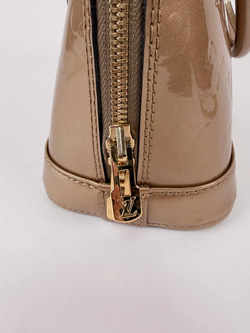 Сумка Louis Vuitton Monogram Vernis Alma BB