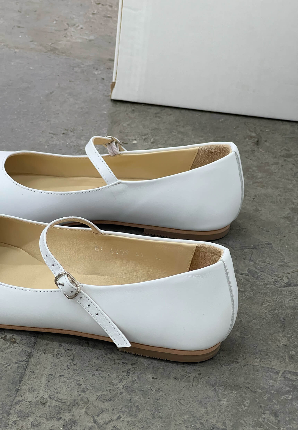 Туфли // Mary Jane // White