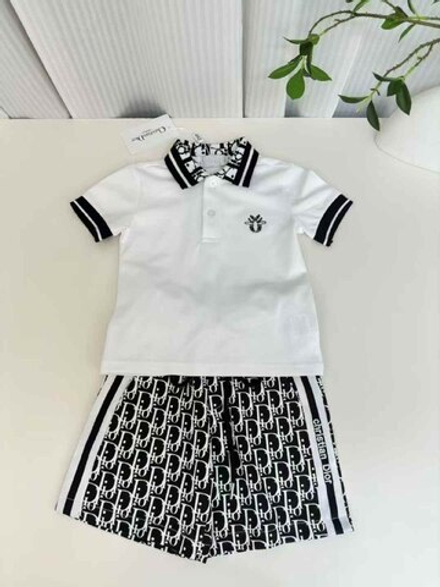 Детские шорты и классическое поло Christian Dior